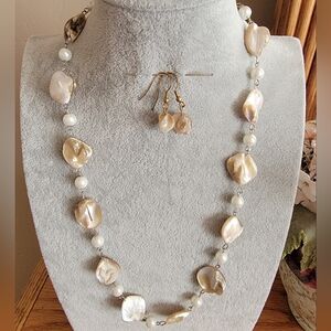 Shell and Pearl Necklace with Earrings